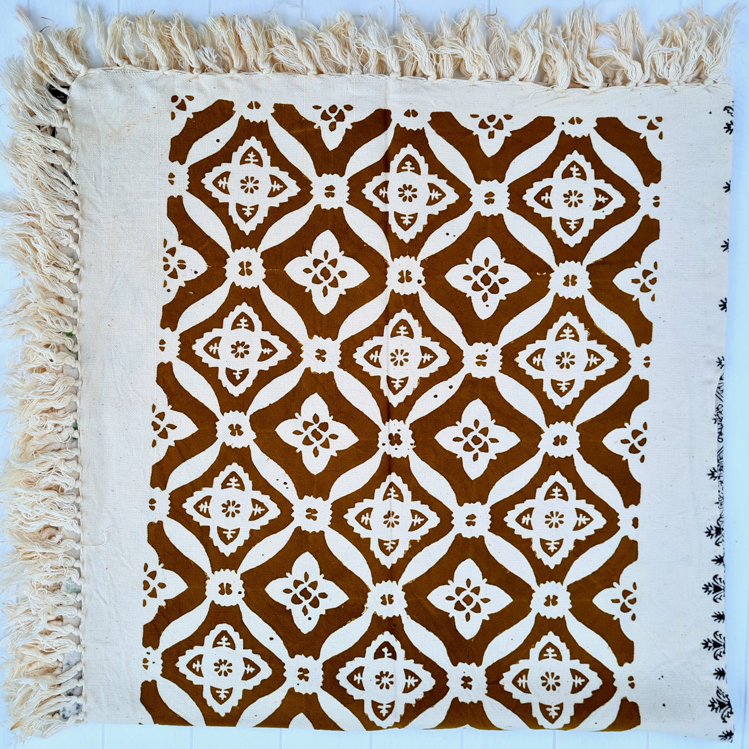 Roshana Tablecloth